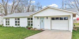 906 SE G ST 906 SE G ST Photo Gallery 1