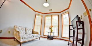 1827 Greene Street B 1827 Greene Street B Photo Gallery 1