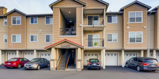 10734 NE Holly Street #304 10734 NE Holly Street #304 Photo Gallery 1