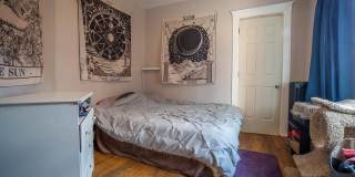 27 E Willis St 27 E Willis St Photo Gallery 1