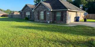 121 Eagle Point 121 Eagle Point Photo Gallery 1