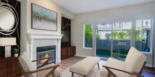 Centrally Located Bellevue Townhome in College Hill Centrally Located Bellevue Townhome in College Hill Photo Gallery 1