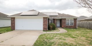 706 SW Sandrock Rd 706 SW Sandrock Rd Photo Gallery 1