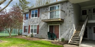 15 AZALEA COURT 15 AZALEA COURT Photo Gallery 1