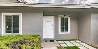 10003 LAKE OAK CIRCLE 10003 LAKE OAK CIRCLE Photo Gallery 1