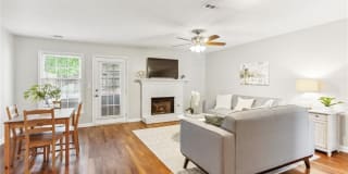 1166 Magnolia Way SE 1166 Magnolia Way SE Photo Gallery 1