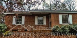 502 Woodcrest Dr 502 Woodcrest Dr Photo Gallery 1