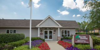 Glen Oaks Commons Glen Oaks Commons Photo Gallery 1