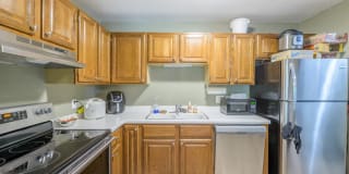 10441 Greenbrier #107 10441 Greenbrier #107 Photo Gallery 1