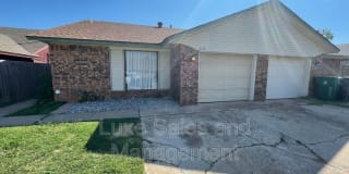 3716 Southwind Ave 3716 Southwind Ave Photo Gallery 1