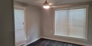 1319 W 13th Avenue 1319 W 13th Avenue Photo Gallery 1