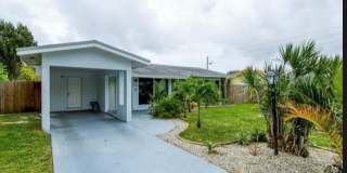 1905 N 45th Ave 1905 N 45th Ave Photo Gallery 1