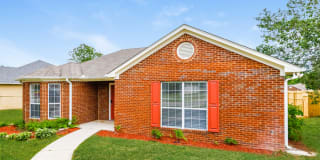 6764 Lakes Edge Lane 6764 Lakes Edge Lane Photo Gallery 1