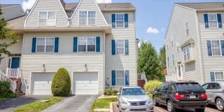 242 ROOSEVELT AVENUE 242 ROOSEVELT AVENUE Photo Gallery 1