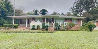 629 Park Ln 629 Park Ln Photo Gallery 1