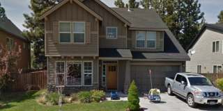 61039 SW Snowberry Pl. 61039 SW Snowberry Pl. Photo Gallery 1