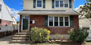220 Crown Avenue 220 Crown Avenue Photo Gallery 1