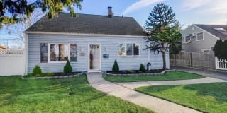 56 Meadow Lane 56 Meadow Lane Photo Gallery 1