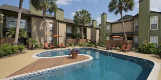 Oaks of Westchase Oaks of Westchase Photo Gallery 1