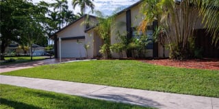 12800 SW 104th Ter 12800 SW 104th Ter Photo Gallery 1