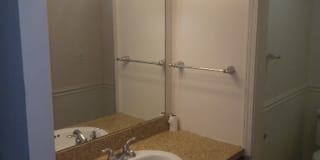 1633 CEDARWOOD DR #122 1633 CEDARWOOD DR #122 Photo Gallery 1