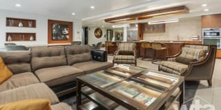 1300 E RIVERSIDE DR 1300 E RIVERSIDE DR Photo Gallery 1