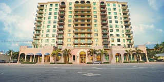 1300 Ponce De Leon Blvd 1300 Ponce De Leon Blvd Photo Gallery 1