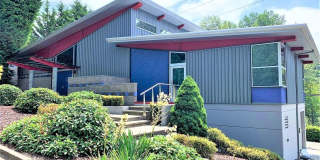 12109 SE 45th Pl 12109 SE 45th Pl Photo Gallery 1
