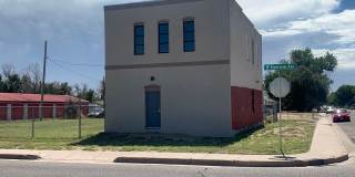 422 W Riverview Ave. 422 W Riverview Ave. Photo Gallery 1