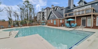 10 C 10 C Photo Gallery 1