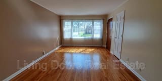 303 S 47th St 303 S 47th St Photo Gallery 1