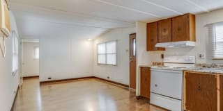 216 Lincoln Avenue North 216 Lincoln Avenue North Photo Gallery 1