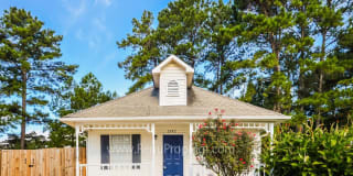 1382 North Hampton 1382 North Hampton Photo Gallery 1