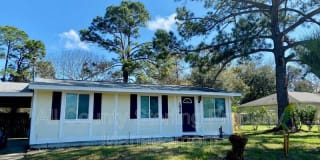 1848 Howland Blvd. 1848 Howland Blvd. Photo Gallery 1