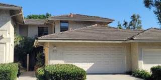 836 Sandberg Lane 836 Sandberg Lane Photo Gallery 1