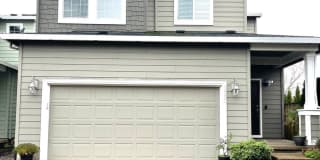 3353 SE Birdhouse Way 3353 SE Birdhouse Way Photo Gallery 1