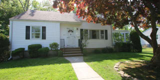 242 Pinecrest Road 242 Pinecrest Road Photo Gallery 1