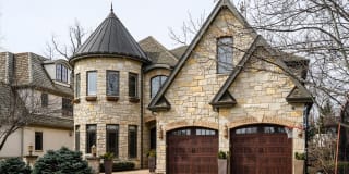 370 S Arlington Avenue 370 S Arlington Avenue Photo Gallery 1
