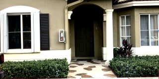 8846 West Flagler Street 8846 West Flagler Street Photo Gallery 1