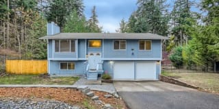 7717 182nd Avenue East 7717 182nd Avenue East Photo Gallery 1