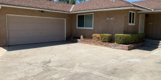 2933 E Ashlan Avenue 2933 E Ashlan Avenue Photo Gallery 1