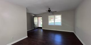 309 Elmhurst Avenue 309 Elmhurst Avenue Photo Gallery 1