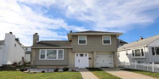 14 E Colmar Cir 14 E Colmar Cir Photo Gallery 1