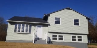 5 Laclede Drive 5 Laclede Drive Photo Gallery 1