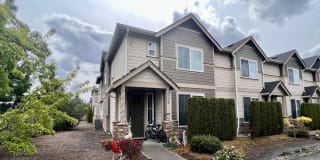 13929 34th Dr. SE Unit E 13929 34th Dr. SE Unit E Photo Gallery 1