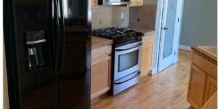 1526 NE Market Dr 1526 NE Market Dr Photo Gallery 1