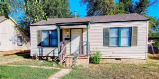 913 NW 99th Street 913 NW 99th Street Photo Gallery 1