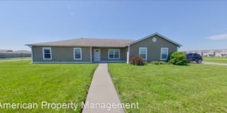 301 Walters Dr. 301 Walters Dr. Photo Gallery 1