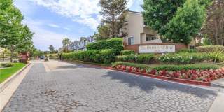 2800 Plaza Del Amo 2800 Plaza Del Amo Photo Gallery 1