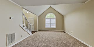 21740 West Knollwood Drive 21740 West Knollwood Drive Photo Gallery 1